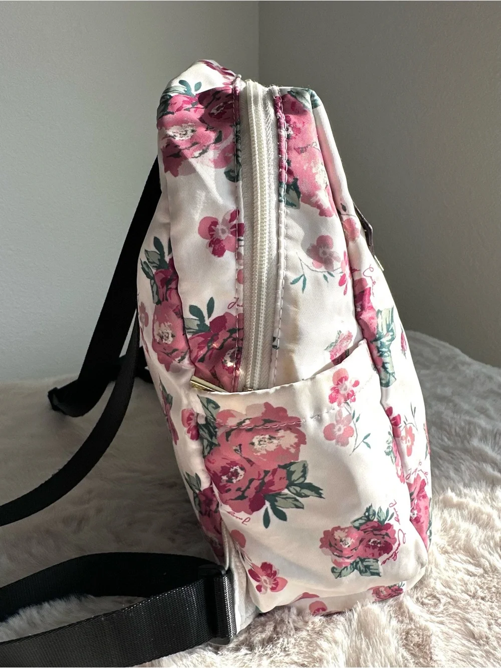 Juicy‎ Couture White Floral Mini Backpack